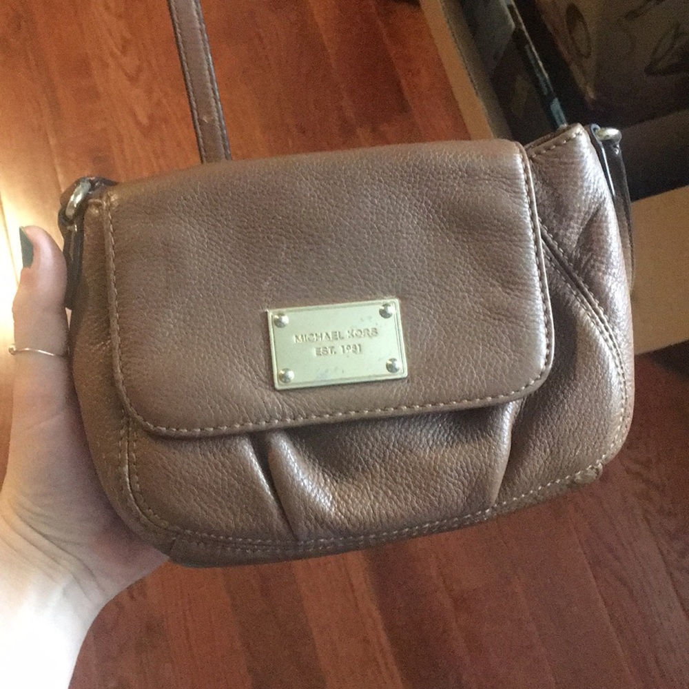 Cross Body MK Purse